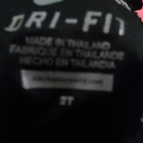 Nike baby shorts - Picture 2 of 3